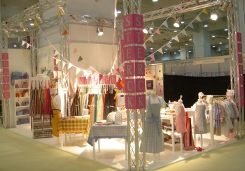 Sterck Top Drawer Stand Spring 2007